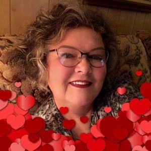 Meet your Posher, Deborah